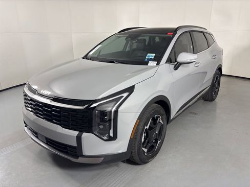 New 2026 Kia Sportage EX image 4