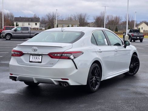 Used 2024 Toyota Camry XSE image 10