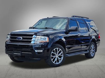 Used 2017 Ford Expedition XLT w/ Equipment Group 202A