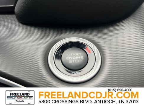 New 2025 Jeep Grand Cherokee L Altitude w/ Trailer Tow Package image 11