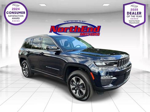 Used 2023 Jeep Grand Cherokee 4WD 4xe image 1
