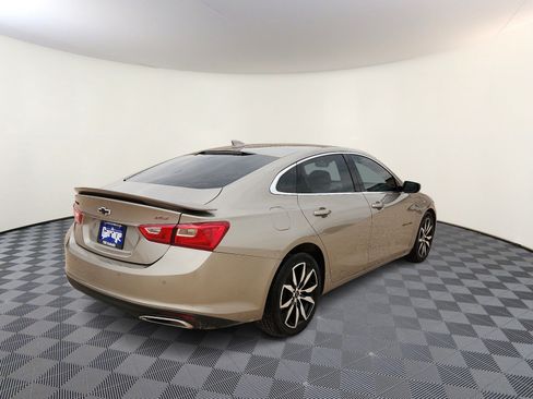 Used 2022 Chevrolet Malibu RS FWD image 4