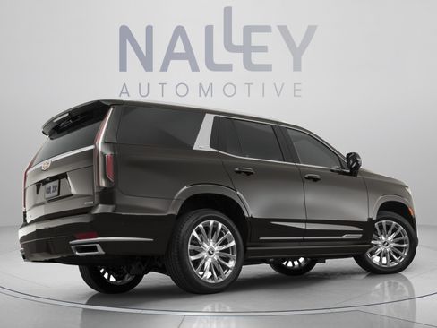 Used 2023 Cadillac Escalade Sport w/ LPO, ONYX Package RWD image 8