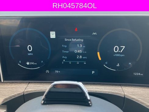 Used 2024 Hyundai Santa Fe Limited image 31