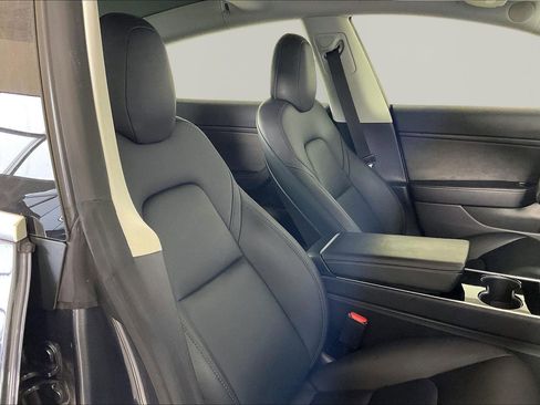 Used 2019 Tesla Model 3 image 12