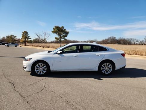 Used 2024 Chevrolet Malibu LT image 4