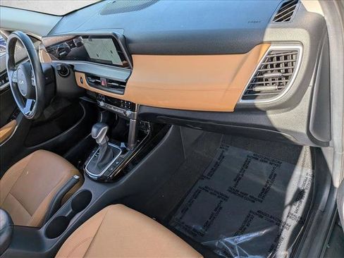 Used 2024 Kia Seltos EX FWD image 22