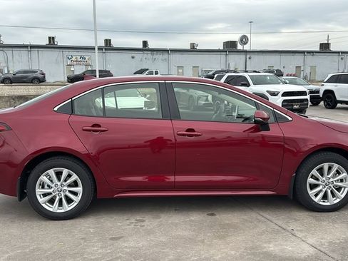 Certified 2026 Toyota Corolla XLE FWD image 9