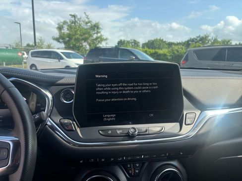 Used 2025 Chevrolet Blazer LT image 20