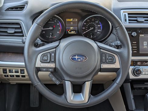 Used 2017 Subaru Outback 2.5i Limited image 11