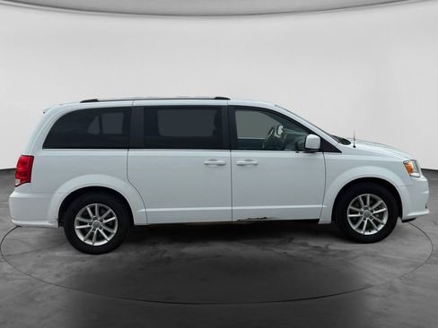 Used 2019 Dodge Grand Caravan SXT FWD image 10