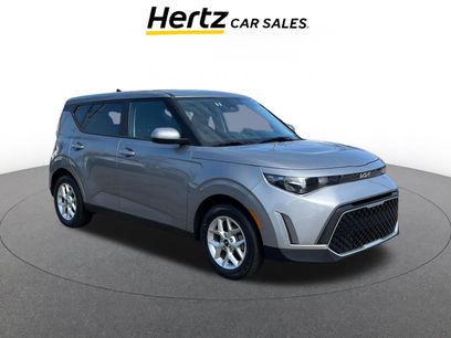 Used 2025 Kia Soul LX w/ LX Technology Package