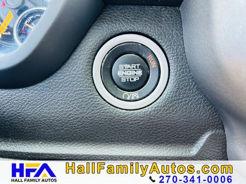 Used 2021 RAM 2500 Big Horn AWD/4WD image 25
