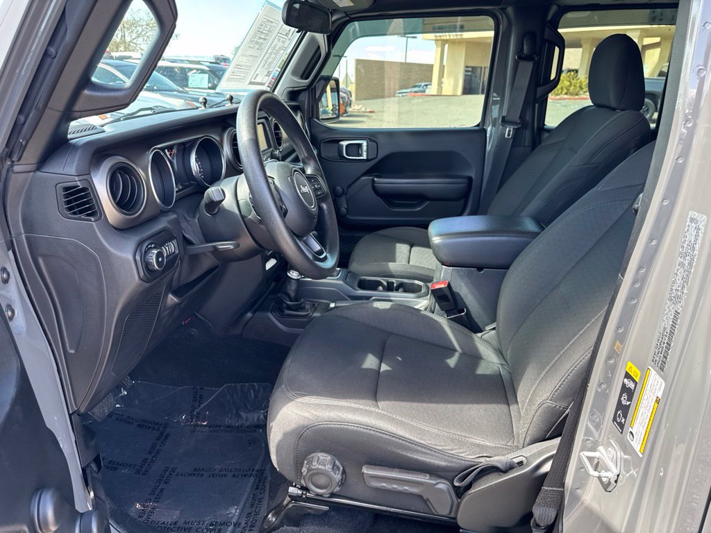 Used 2020 Jeep Wrangler Unlimited Sport AWD/4WD image 12