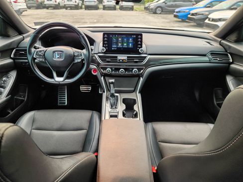 Used 2022 Honda Accord Sport image 8