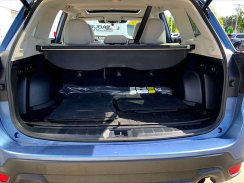 Certified 2024 Subaru Forester Premium AWD/4WD image 35