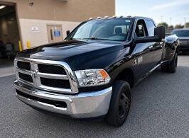 Used 2018 RAM 3500 SLT AWD/4WD image 8