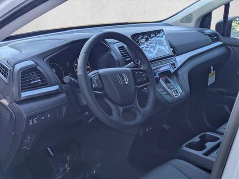 New 2026 Honda Odyssey EX-L image 3