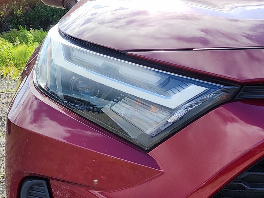 Used 2022 Toyota RAV4 XLE FWD image 10