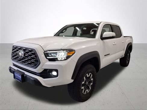 Used 2023 Toyota Tacoma TRD Off-Road AWD/4WD image 2