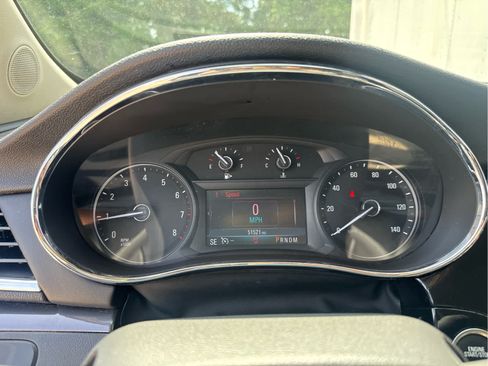 Used 2021 Buick Encore Preferred w/ Safety Package II FWD image 25