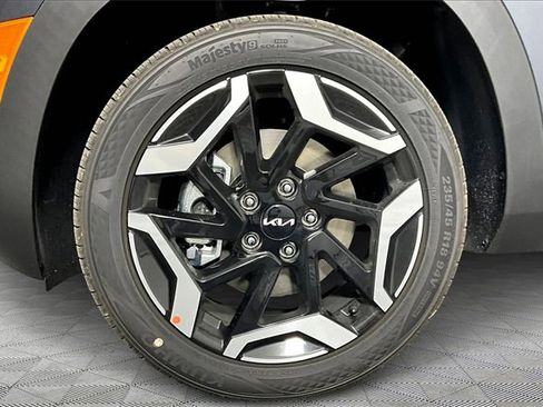 New 2026 Kia Seltos SX image 13