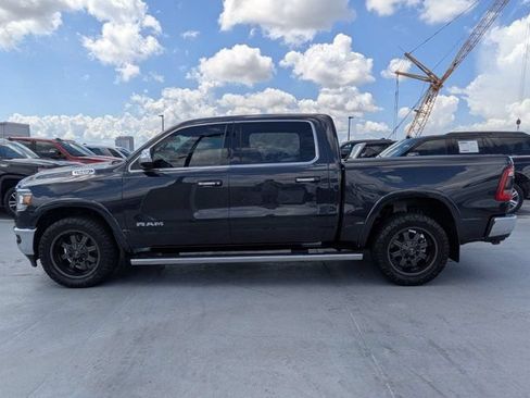 Used 2020 RAM 1500 Laramie AWD/4WD image 6
