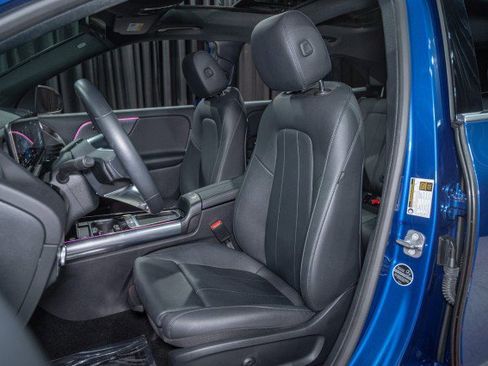 Certified 2025 Mercedes-Benz GLA 250 image 10