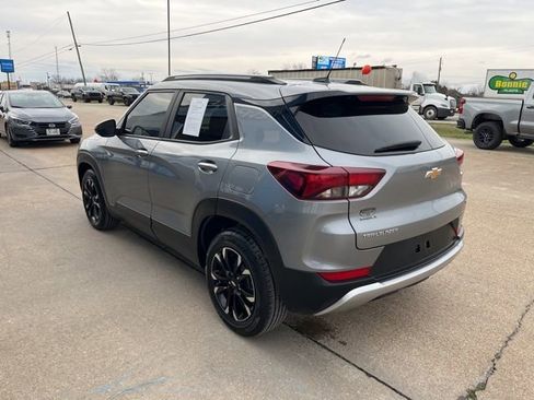 Used 2023 Chevrolet TrailBlazer LT image 3