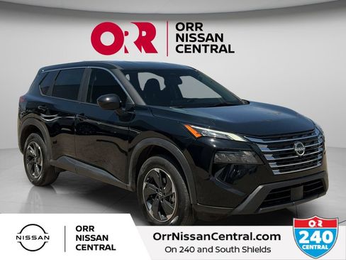 Used 2025 Nissan Rogue SV AWD/4WD image 3