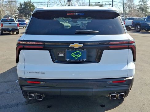 Certified 2024 Chevrolet Traverse LS w/ LPO, Floor Liner Package image 23