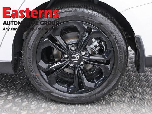 Used 2025 Honda Accord SE image 32