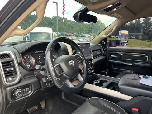 Used 2019 RAM 2500 Laramie AWD/4WD image 7