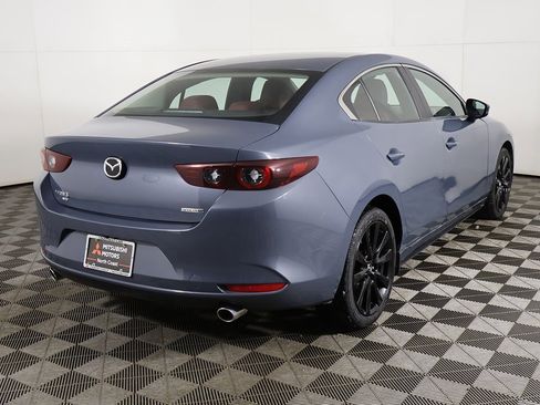 Used 2024 MAZDA MAZDA3 s image 10