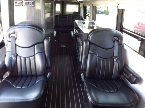Used 2014 Mercedes-Benz Sprinter 3500 image 30