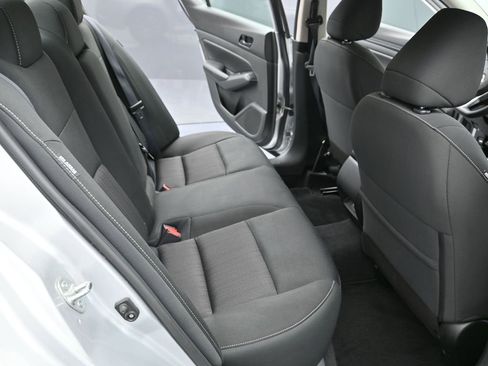 Used 2024 Nissan Altima 2.5 SV image 30