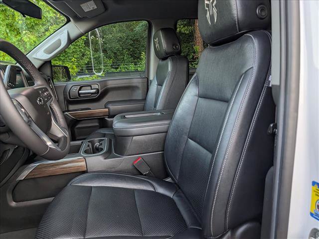 Used 2022 Chevrolet Silverado 1500 RST w/ Safety Package AWD/4WD image 26