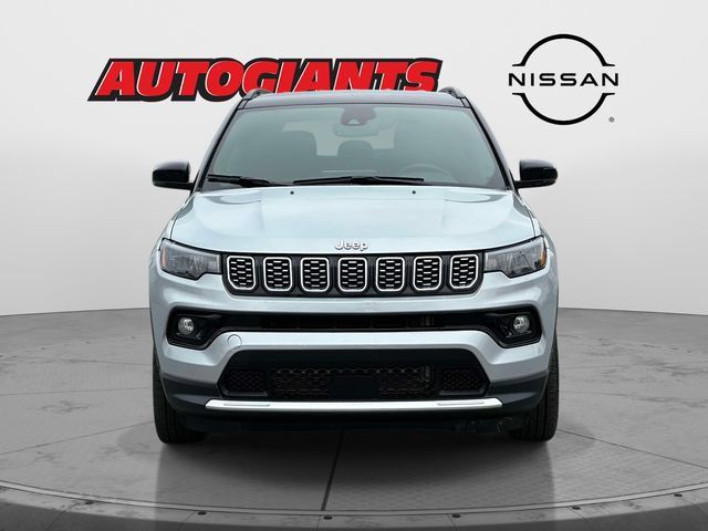 Used 2025 Jeep Compass Limited AWD/4WD image 7