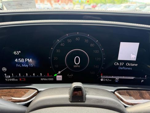Used 2021 Cadillac Escalade Sport Platinum AWD/4WD image 18
