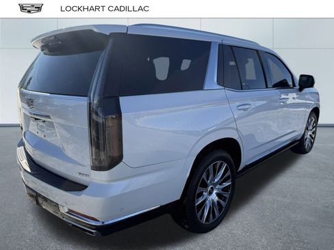Certified 2025 Cadillac Escalade Premium Luxury Platinum w/ LPO, Floor Liner Package image 3