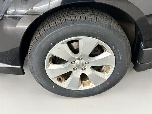 Used 2012 Subaru Outback 2.5i w/ Alloy Wheel Pkg image 11