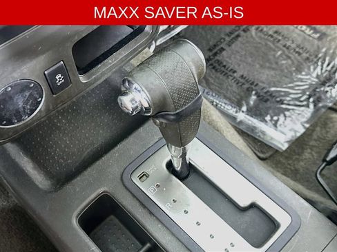 Used 2013 Nissan Frontier SV RWD image 27