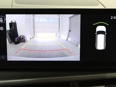 Used 2025 Hyundai Santa Fe SE FWD image 20