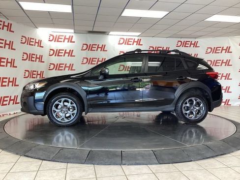 Used 2021 Subaru Crosstrek 2.5i Sport w/ Moonroof Package AWD/4WD image 4