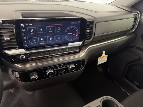 Certified 2024 GMC Sierra 1500 Elevation AWD/4WD image 12
