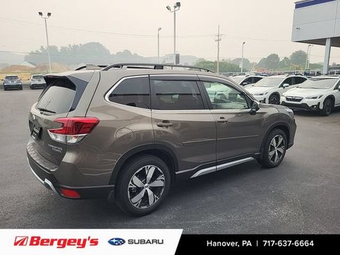 Used 2021 Subaru Forester Touring AWD/4WD image 5