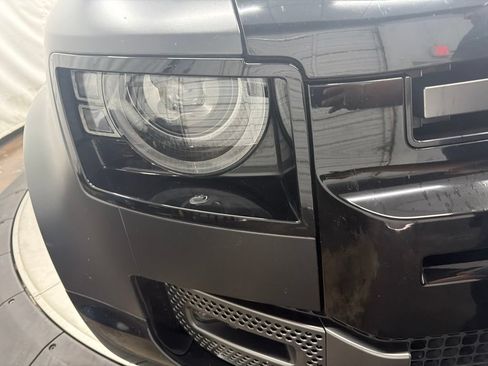Used 2022 Land Rover Defender 110 Carpathian Edition AWD/4WD image 9