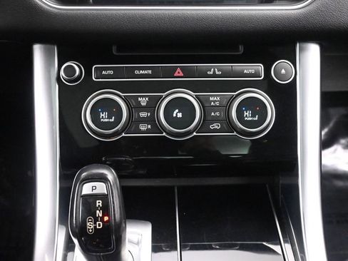 Used 2016 Land Rover Range Rover Sport HSE image 35