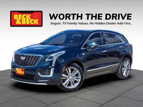 Used 2024 Cadillac XT5 Premium Luxury w/ Technology Package FWD image 1