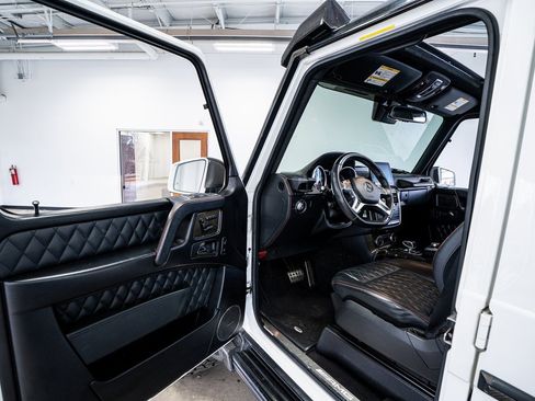 Used 2017 Mercedes-Benz G 63 AMG G 63 AMG image 31